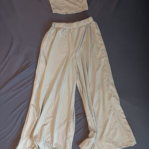 SHEIN Tan Kids Matching Set Wide Leg